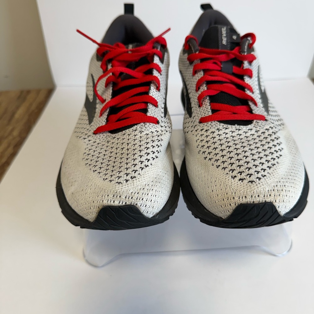 Men's White and Red Athletic Shoes